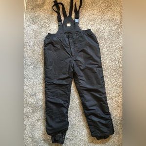 Men’s black snow pants